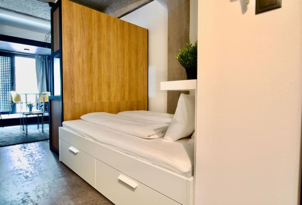 Studio Apartment By Hi5- Rottenbiller Apartment Budapešť Exteriér fotografie