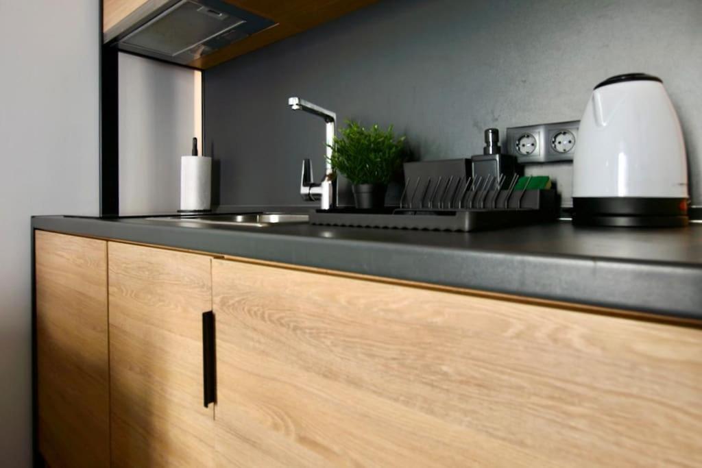 Studio Apartment By Hi5- Rottenbiller Apartment Budapešť Exteriér fotografie