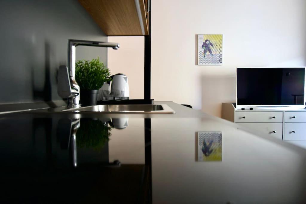 Studio Apartment By Hi5- Rottenbiller Apartment Budapešť Exteriér fotografie